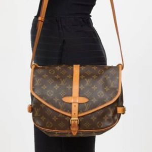 💎✨STUNNING✨💎 LOUIS VUITTON Saumur 30